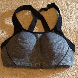 Victoria's Secret Other - Sports bra. Lightly padded Victoria's Secret Other - Sports bra. Lightly padded